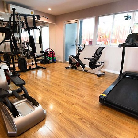 Nara Suite Residence Банкок Екстериор снимка