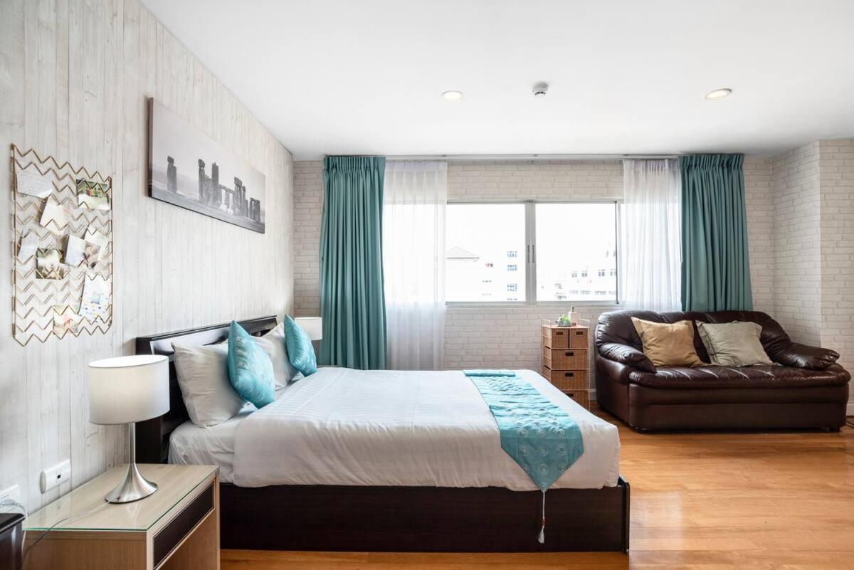 Nara Suite Residence Банкок Екстериор снимка